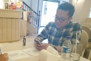 konsumen jelawat